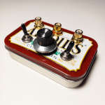 Simple composite video mixer in an Altoids Mints Case